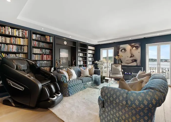 Large 41 Millions Kr - Seaview In Center Oslo