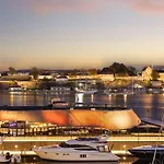 Large 41 Millions Kr - Seaview In Center Apartment *