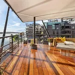 Large 41 Millions Kr - Seaview In Center