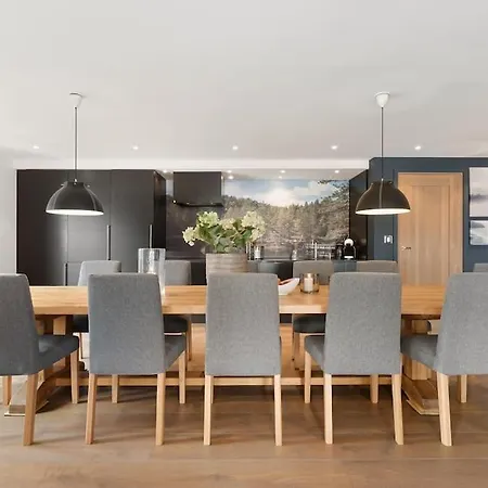 Large 41 Millions Kr - Seaview In Center Oslo