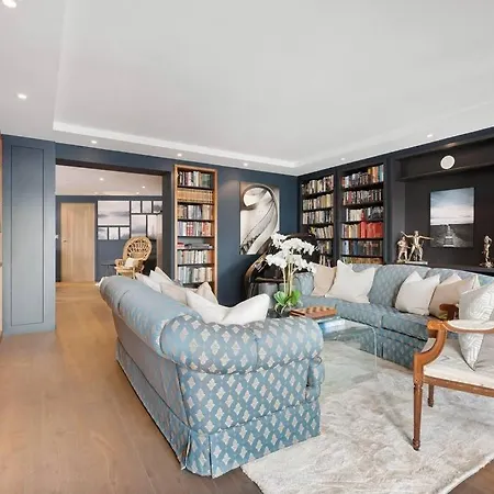 Large 41 Millions Kr - Seaview In Center Daire